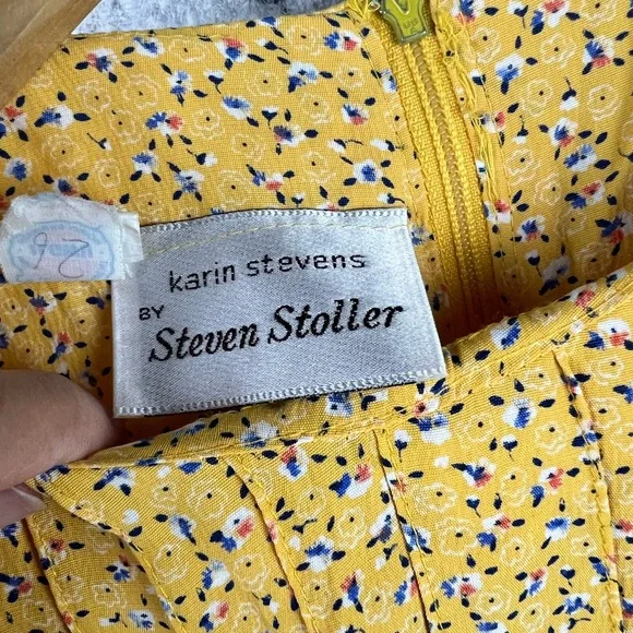 Karin Stevens | Vintage Yellow Ditsy Floral Print Dress - Picture 5 of 9